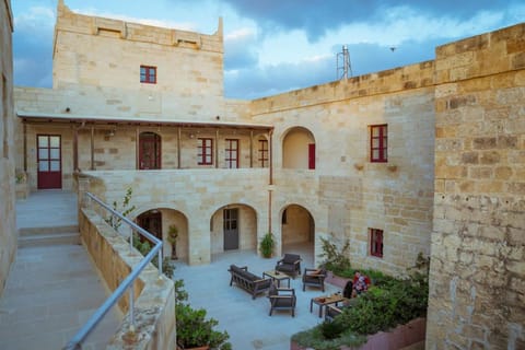 Mulberries Vacation rental in Marsaskala