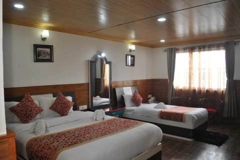 Hotel Kasturi Palace and Restaurant Hotel in Darjeeling