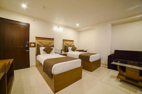 Hotel Metro Agra Vacation rental in Agra