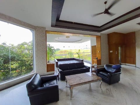 Luxurious Valley View Villa with Jacuzzi Chalet in Lonavla