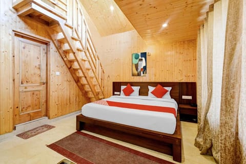 OYO Cliff Haven Cottage Vacation rental in Manali