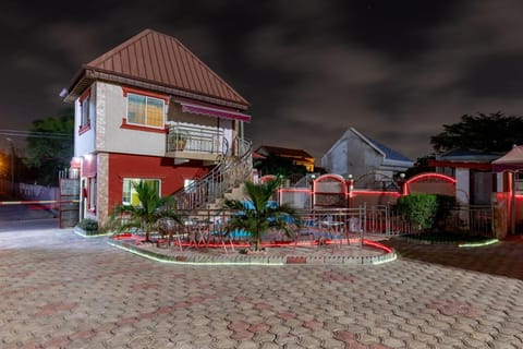 AG HOTEL AND SUITES Vacation rental in Accra