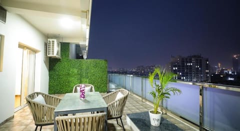 Regenta Suites Sector 49 Gurugram Vacation rental in Gurugram