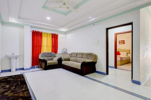 OYO 84410 Eden Suites Vacation rental in Thiruvananthapuram