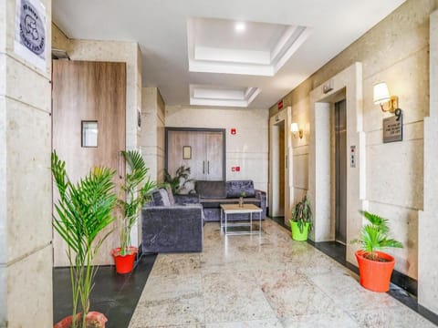 Collection O Limewood Stay Vacation rental in Gurugram