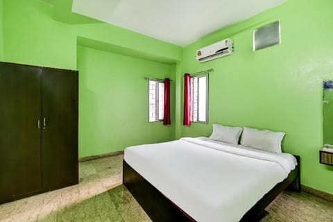OYO Flagship 85233 Jagannath Residency Hotel in Bhubaneswar