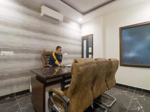 OYO Hotel Bella Ciao Vacation rental in Ludhiana