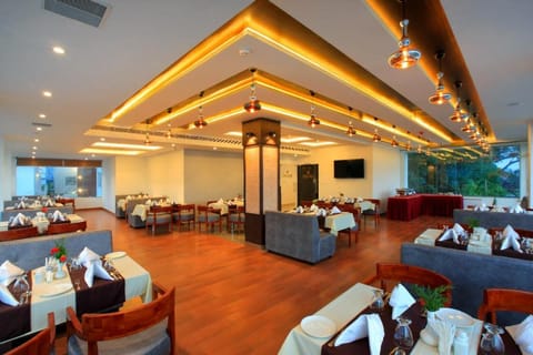 RAAS Residency Hotel in Kochi