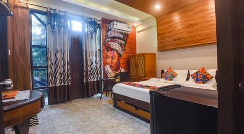 Super OYO Corinthia Boutique Rooms Near Candolim Beach Vacation rental in Candolim