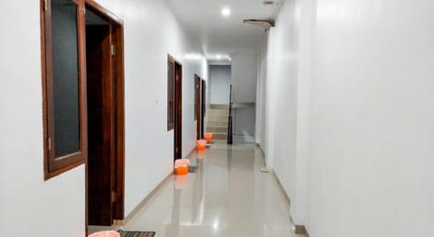 Benhill Syariah Residence Mitra RedDoorz Vacation rental in South Jakarta City