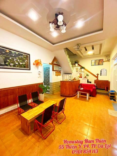 Nam Thiên - Homestay Bed and Breakfast in Dalat