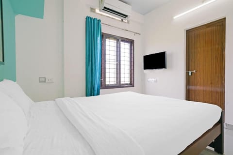 OYO Majestic Apartments Hotel in Kochi