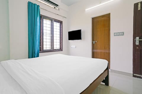 OYO Majestic Apartments Hotel in Kochi