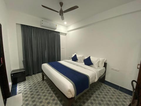 Royal blue meridian inn Hotel in Bengaluru