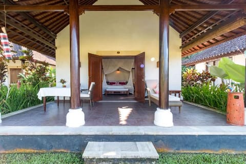 Secluded Private Resort 12 BR Sleep 24 w Swim Pool Villa in Marga