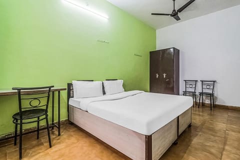 SPOT ON Hotel Green View Stays Hotel in Dehradun