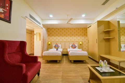 HOTEL RAINTR33 Hotel in Hyderabad