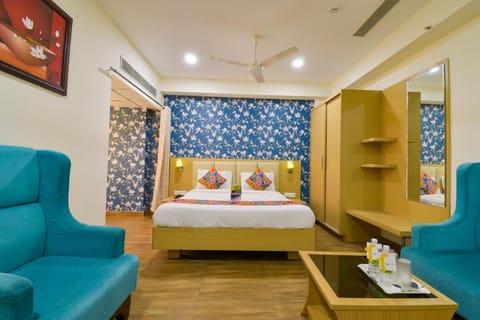 HOTEL RAINTR33 Hotel in Hyderabad