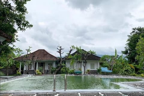 Hepi Bungalow Hotel in Buleleng