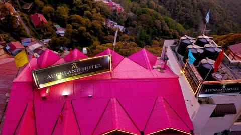 Auckland Hotel and Restaurant Near Mall Road Vacation rental in Shimla