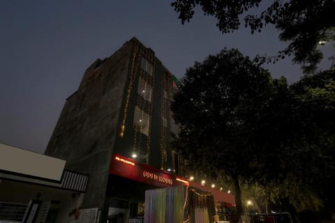 OYO Townhouse 886 Gold Rooms Near Dwarka Sector 10 Metro Station Hotel in Delhi