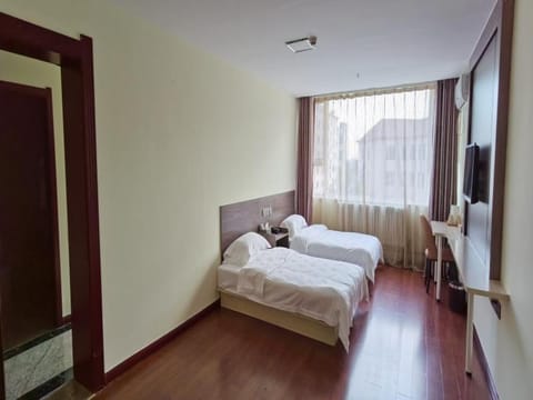 GreenTree Alliance Hotel Shandong Qingdao Pingdu Xinhe Huibu Town Vacation rental in Qingdao