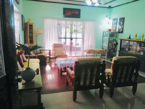 Sweet Transient House Cam Sur Urlaubsunterkunft in Bicol