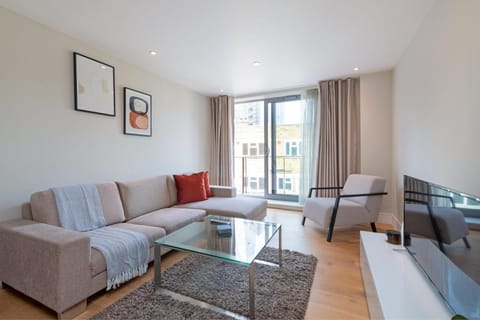 Stayo Apartments Southbank Vacation rental in London Borough of Southwark