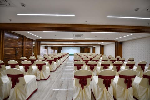 Hotel Urban Delight Managed By CannyChoice Hotel in Vijayawada