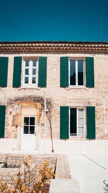 Gîtes - La Vigne Blanche Vacation rental in Pont-Saint-Esprit