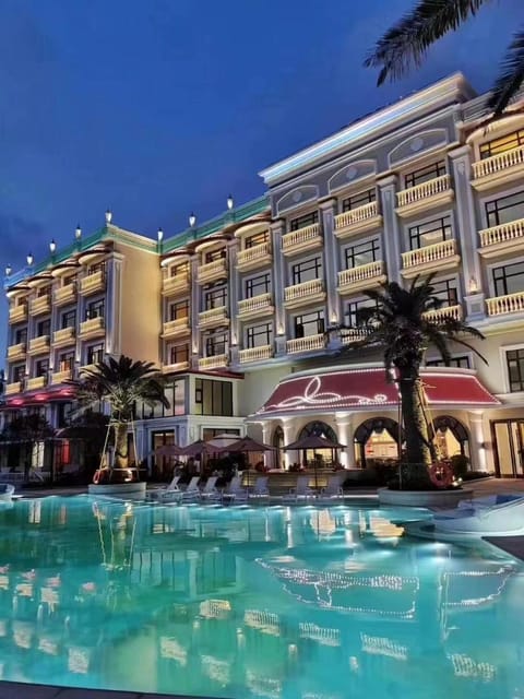 Continental Xin Hao Hotel and Resort 洲际新濠酒店 Hotel in Sihanoukville