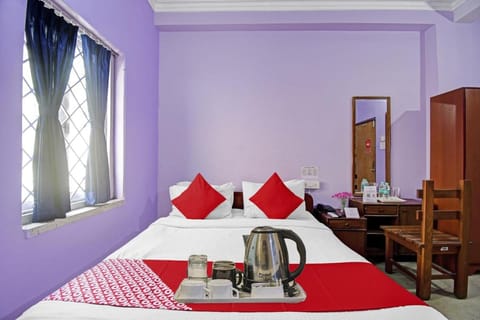 OYO Flagship 89087 Brill Rooms Saltlake City Centre Hotel in Kolkata