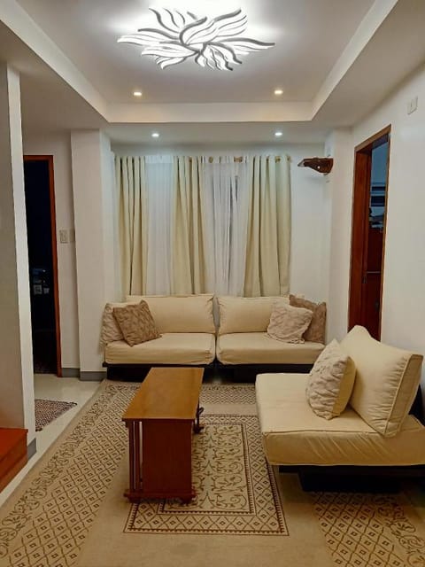 Casa Brisa, a house to love! Vacation rental in Bicol