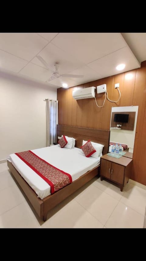 OYO Hotel Avtar Residency Hotel in Punjab, India