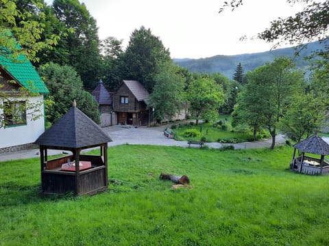 House in the Mountains for 3 Persons Vacation rental in Romania