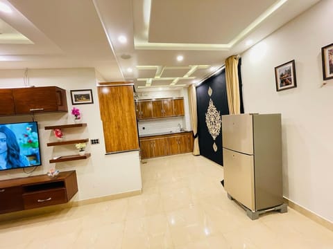 Sm Suites Apartment in Lahore