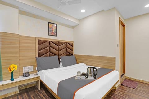 Collection O Hotel Stay Inn Hotel in Ahmedabad