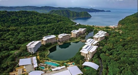 Pico De Loro 2BR Vacation rental in Nasugbu