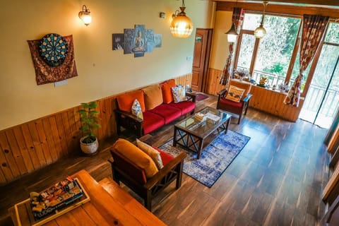 Bliss and Blossom Cottage, Manali Villa in Manali