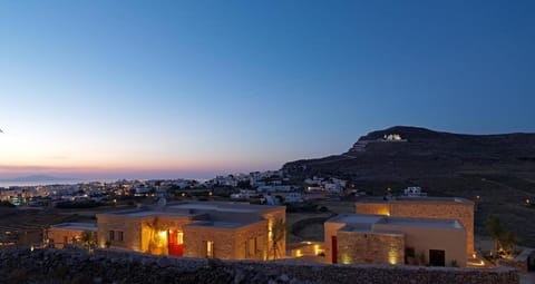 Themonies Luxury Suites Casa de temporada in Folegandros Municipality