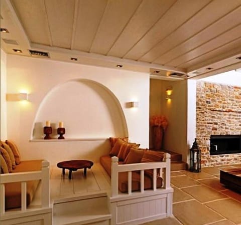 Themonies Luxury Suites Casa de temporada in Folegandros Municipality