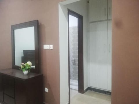 Affordable Bedroom near Islamabad Airport Vacation rental in Islamabad