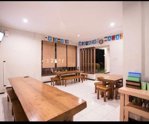 Puri teras VIP family room Vacation rental in Parongpong