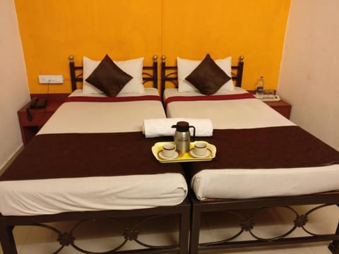 Hotel HMR Royal Inn Hotel in Pune