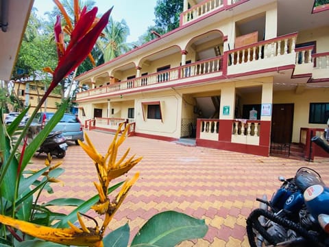 Rohit Holiday Homes Bed and Breakfast in Baga