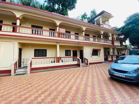 Rohit Holiday Homes Bed and Breakfast in Baga