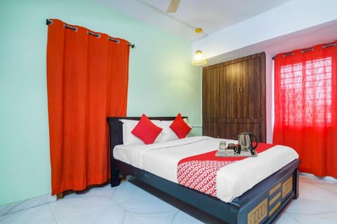 Super OYO 91856 Broholic Hotels Vacation rental in Hyderabad