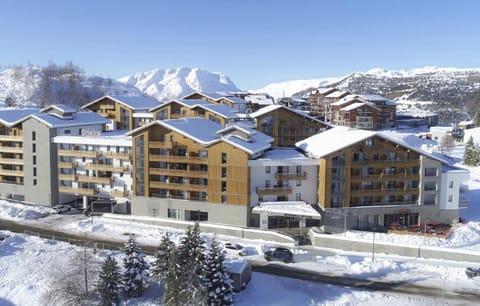 Résidence Prestige Odalys l'Éclose Vacation rental in Huez