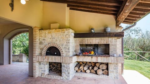 LE RESIDENZE DEI POTTI 12, Emma Villas Vacation rental in Umbria