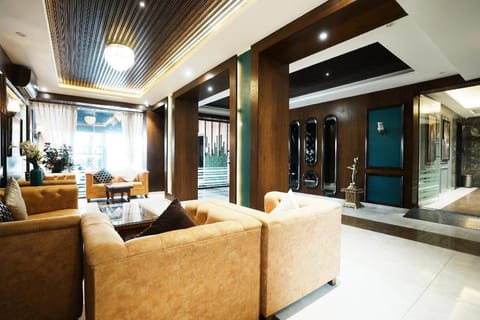 Hotel Hangout Vacation rental in Pune